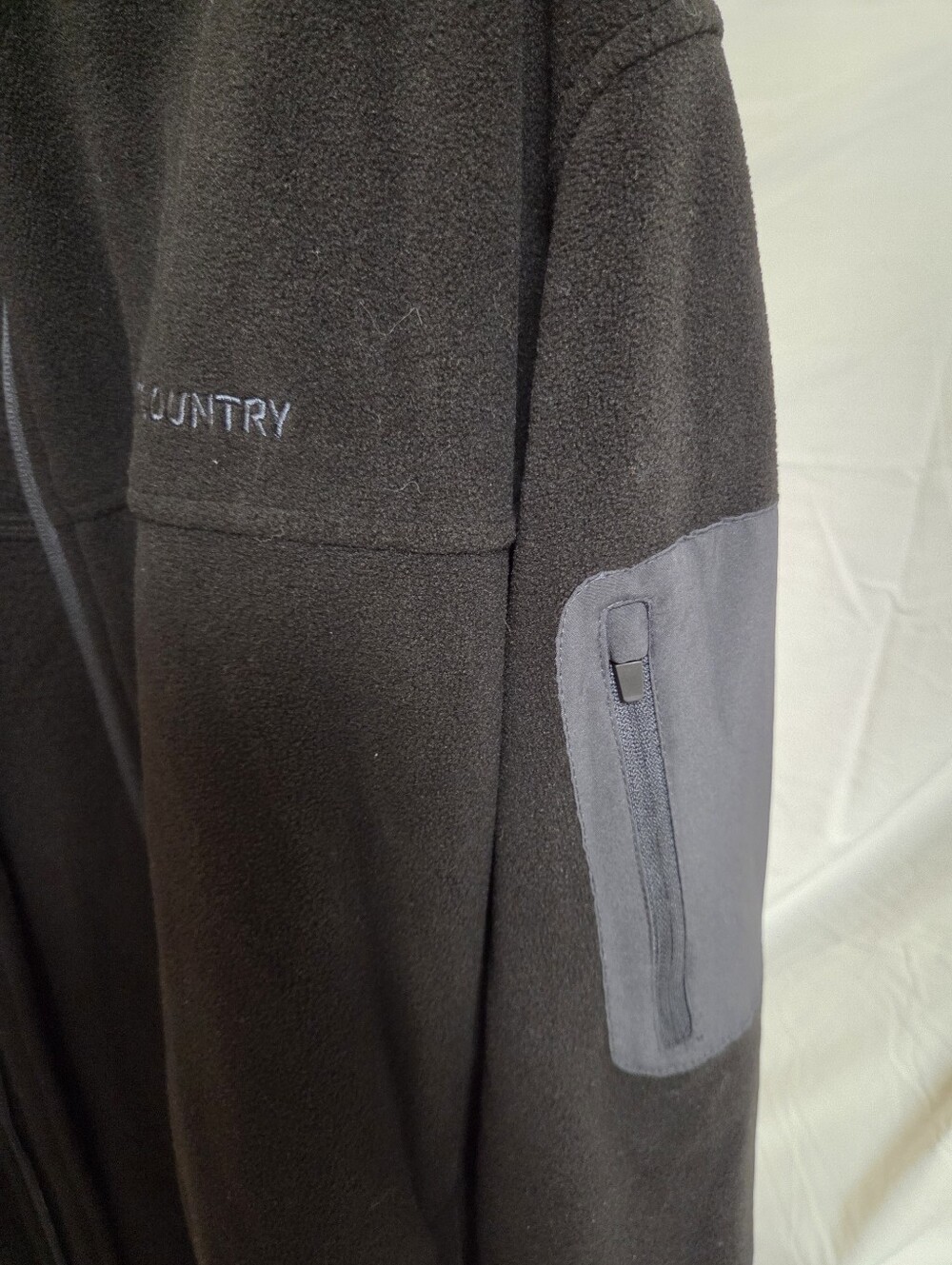 Free Country Men's Black & Gray Lightweight Fleece Jacket - Picture 2 of 8